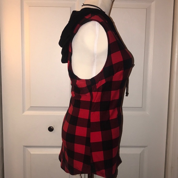 Checkered plaid button town hooded cut off shirt - Picture 2 of 3